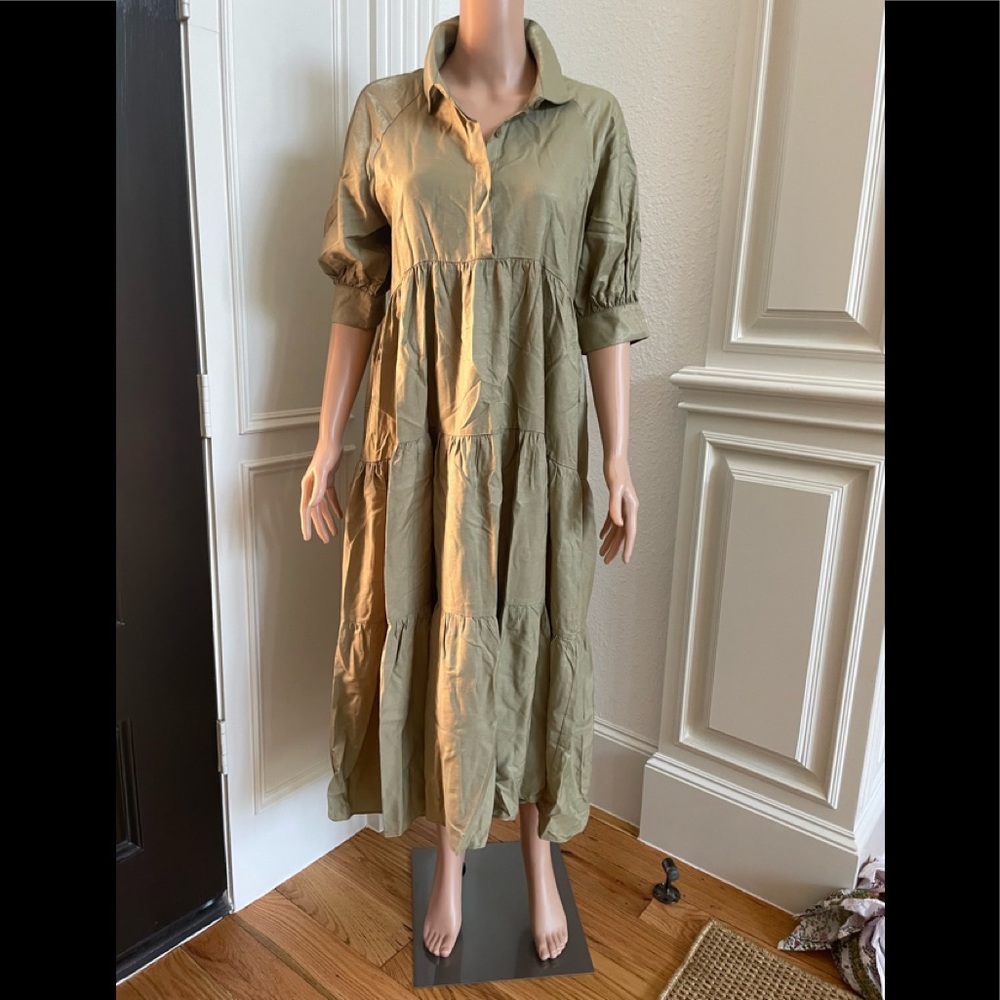 La Ven collared, tiered maxi dress with side pockets.  XS, green w/slight sheen